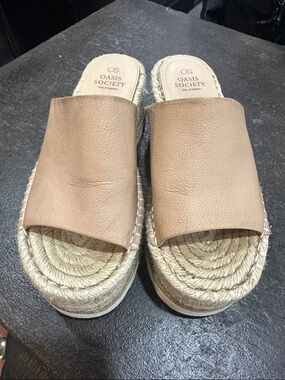 Oasis Society Beige Leather Espadrille Slides